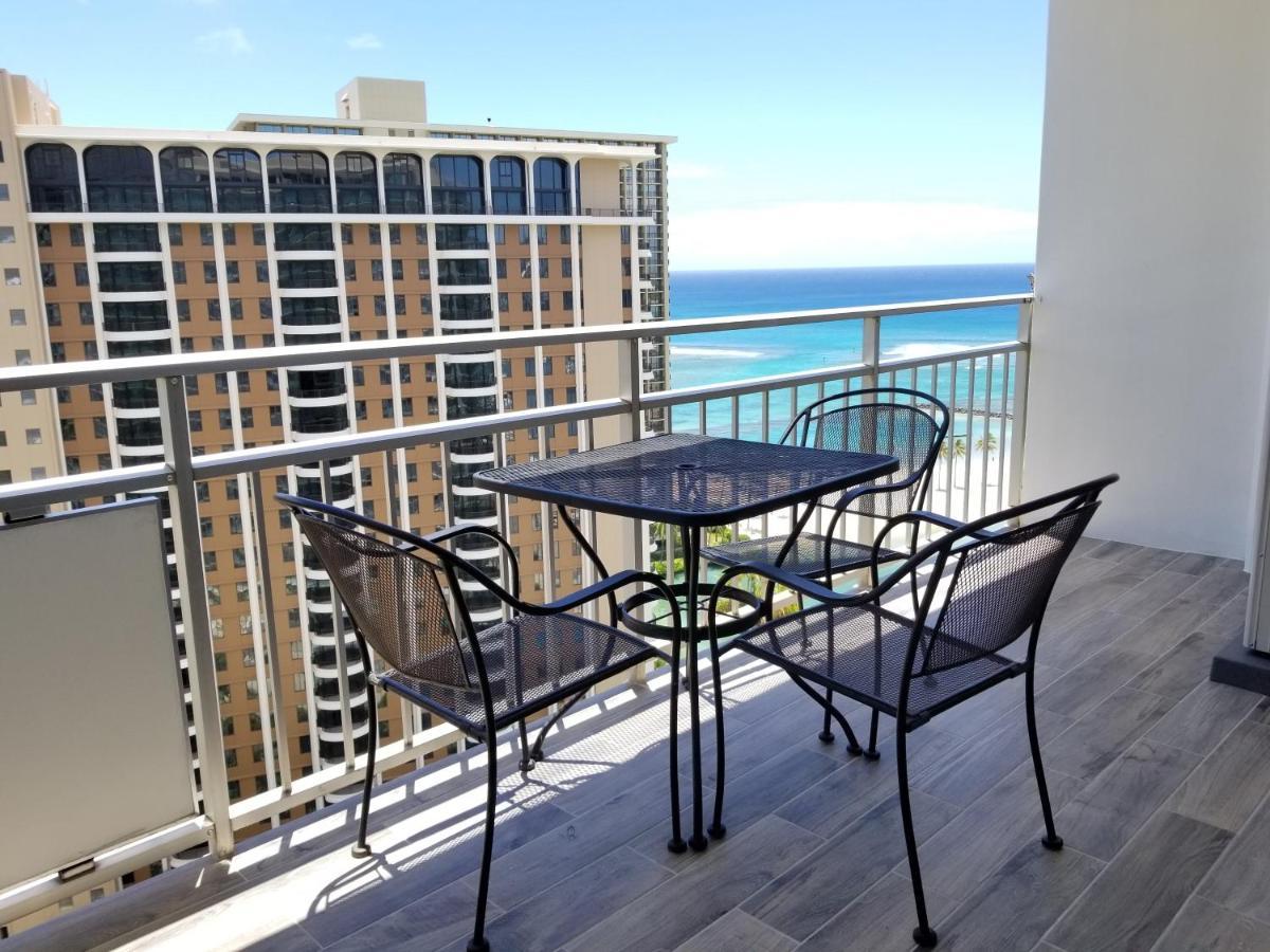 Ilikai Tower One Bedroom Lagoon View Waikiki Condos With Lanai & Free Wifi Honolulu Pokój zdjęcie