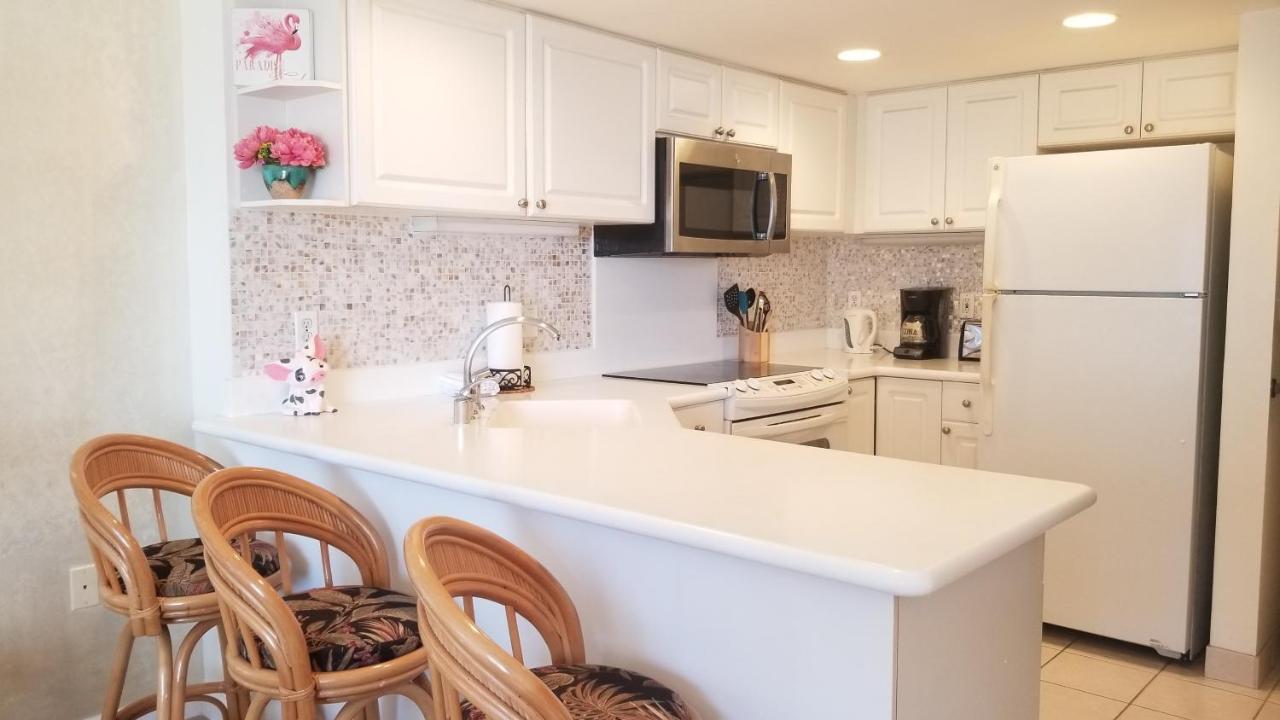 Ilikai Tower One Bedroom Lagoon View Waikiki Condos With Lanai & Free Wifi Honolulu Pokój zdjęcie