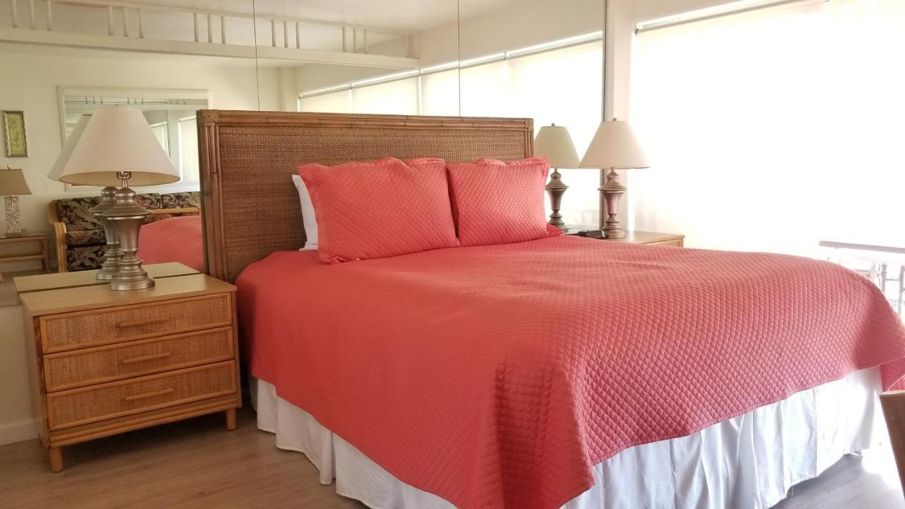 Ilikai Tower One Bedroom Lagoon View Waikiki Condos With Lanai & Free Wifi Honolulu Pokój zdjęcie