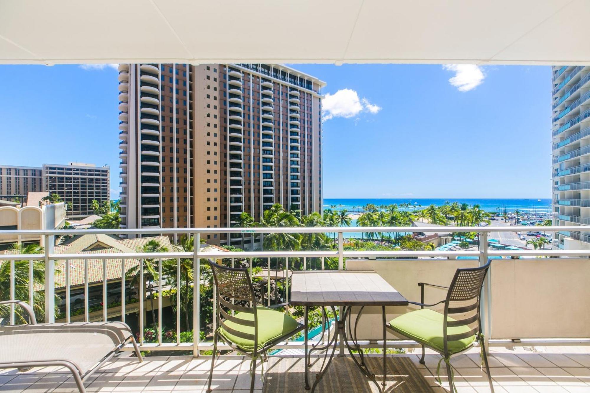 Ilikai Tower One Bedroom Lagoon View Waikiki Condos With Lanai & Free Wifi Honolulu Pokój zdjęcie