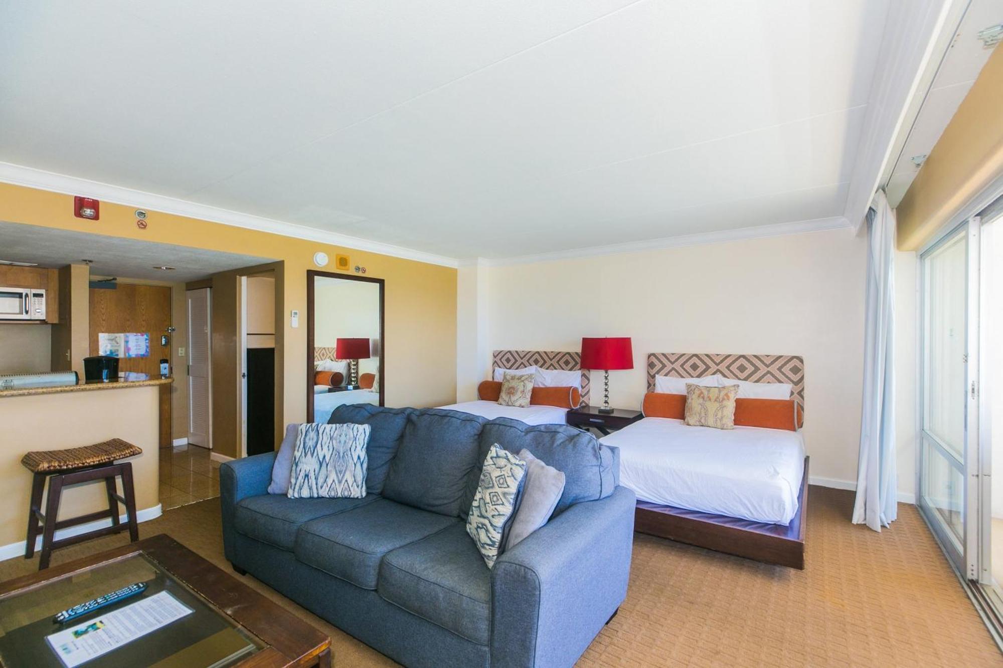 Ilikai Tower One Bedroom Lagoon View Waikiki Condos With Lanai & Free Wifi Honolulu Pokój zdjęcie