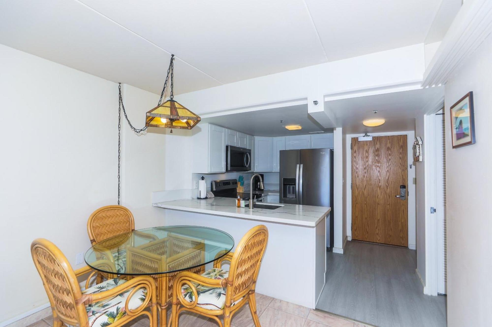 Ilikai Tower One Bedroom Lagoon View Waikiki Condos With Lanai & Free Wifi Honolulu Pokój zdjęcie